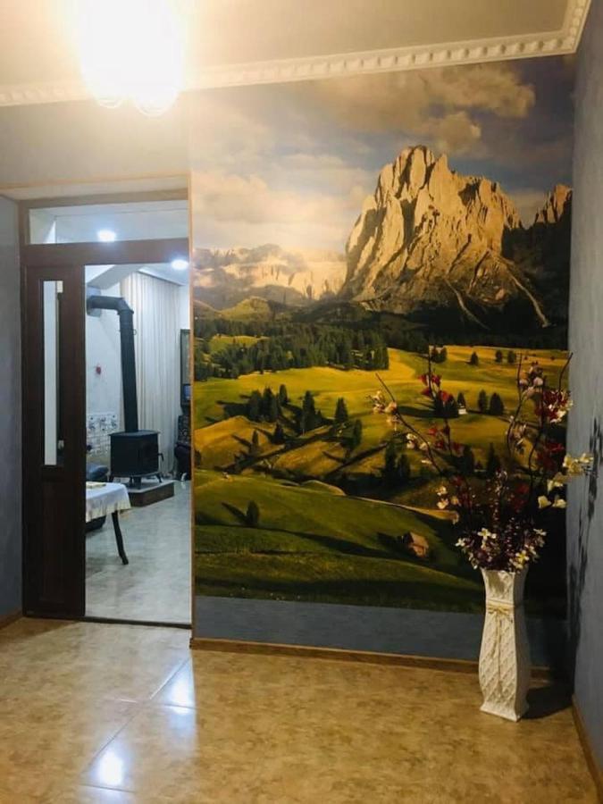 Guesthouse Kurdiani In Mestia Bagian luar foto