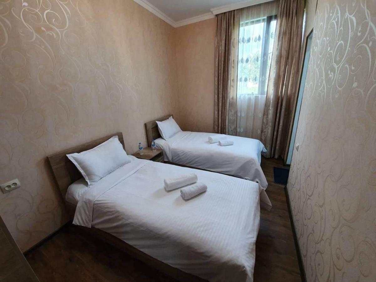 Guesthouse Kurdiani In Mestia Bagian luar foto